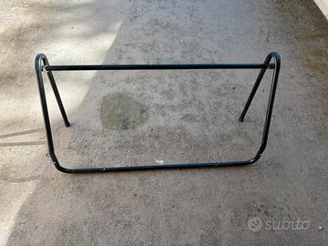 Porta gomme da muro per garage