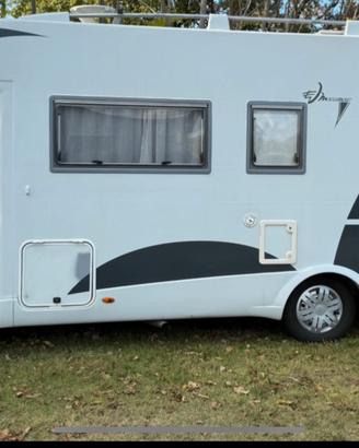 Camper semintegrale EVM SISTEM MONOSCOCCA