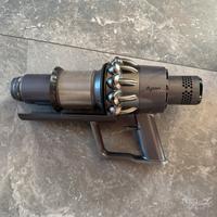 Dyson V11