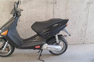Aprilia sr 50 cc LIBRETTO PICCOLO