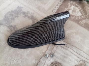 Antenna auto a Pinna di Squalo