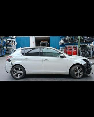 Ricambi  Peugeot 308 1,5D  16V YH01 2019