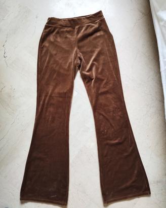 Pantaloni a zampa in velluto 