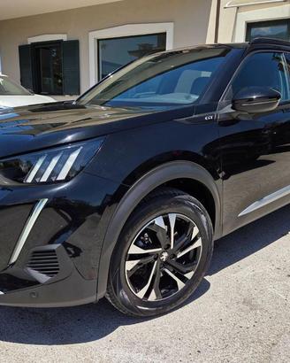 PEUGEOT 2008 BlueHDi 130 S&S EAT8 GT