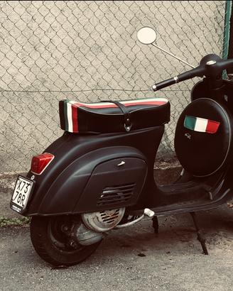 Piaggio Vespa 50 R (V5A1) - 1969