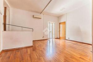 2 LOCALI A BRACCIANO