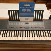 Tastiera Yamaha PSR-300