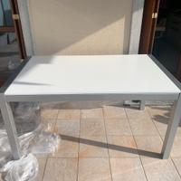 Tavolo da pranzo 150x90 allungabile 230 e 4 sedie