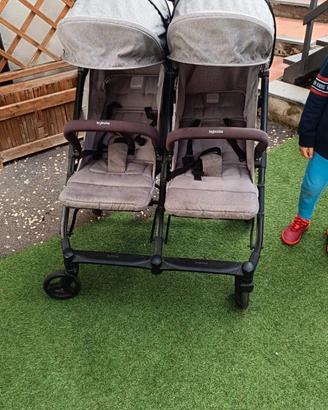 Passeggino gemellare