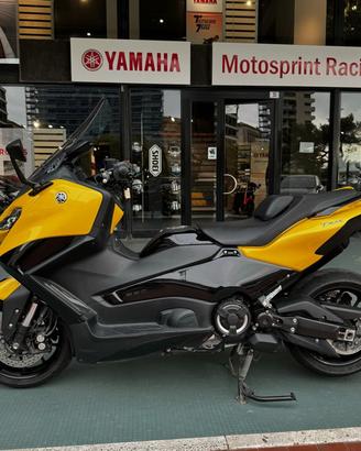 Yamaha T Max 560