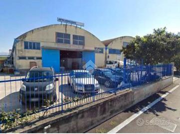 CAPANNONE A SALERNO