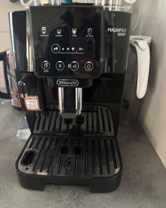 Macchina da caffè automatica De'Longhi Magnifica S