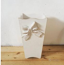 portaombrelli in legno stile shabby color avorio