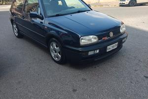 Volkswagen Golf GTI 2.0 16V cat 3 porte