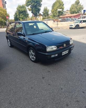 Volkswagen Golf GTI 2.0 16V cat 3 porte