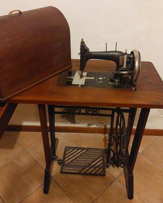 macchina da cucire necchi vintage anni 60