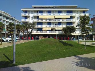 VISTAMARE 50 m da SPIAGGIA CON PARCHEGGIO