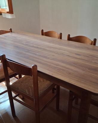 tavolo in noce 
