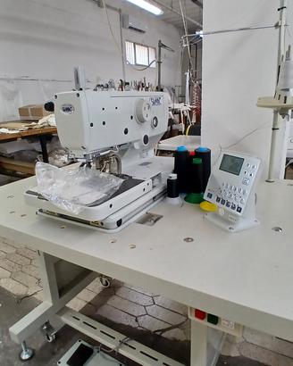 ATREZZATURA PROFESSIONALE PER SARTORIA. 