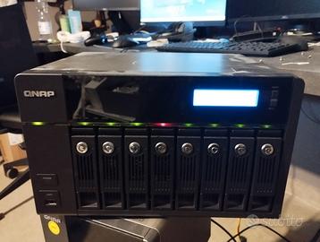 QNAP TS-859 NAS 8 Bay ( diversiHDD 1TB inclusi ) -