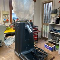 Macinino da banco DOGE