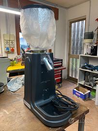 Macinino da banco DOGE