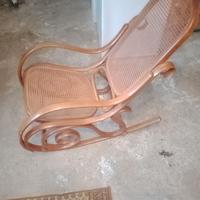 Sedia a dondolo vintage
