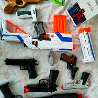 Armi giocattolo varie