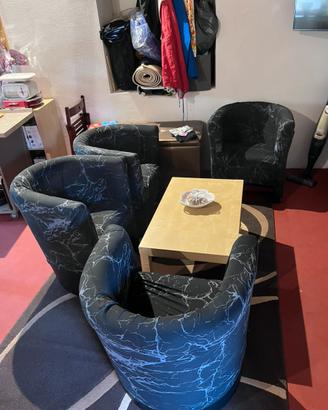 4 poltroncine in pelle con rivestimento aggiuntivo
