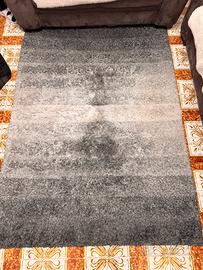 Tapetto 140x200 dal grigio scuro al grigio chiaro