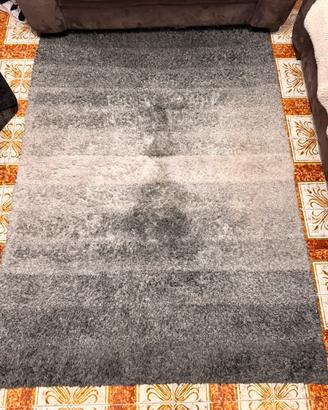 Tapetto 140x200 dal grigio scuro al grigio chiaro
