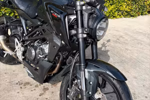 Honda CB125R