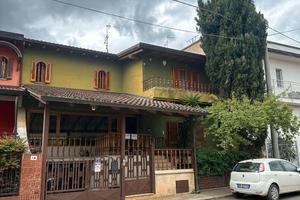 Villa quadrilivelli di 400 MQ a Sannicandro(BA)