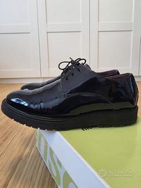 vernice blu scarpe basse lacci 39