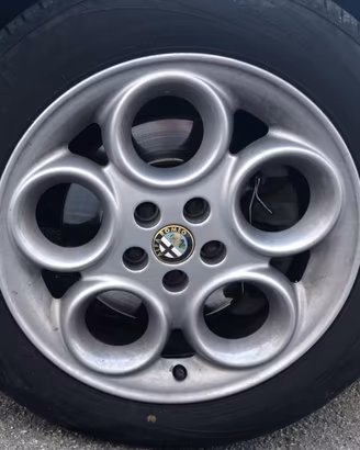 4 cerchi Alfa 156 147 GT in buone condizioni