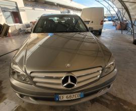 Mercedes-benz C 200 CDI BlueEFFICIENCY Classic