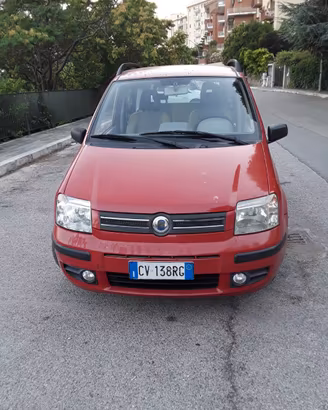 FIAT PANDA 1.2 BENZINA NEO PATENTATI!!!TRATTABILE!