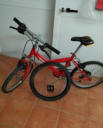 Bici Lombardo Rossa + Copertone Nuovo Incluso