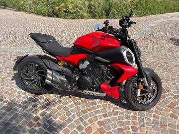 DUCATI DIAVEL V4 - €18.000 - PARI AL NUOVO