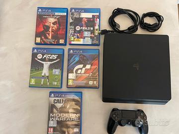 Play 4 + joystick originale + giochi
