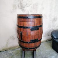 Cantinetta portabottiglie botte