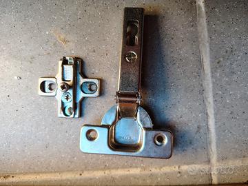 cerniere per ante legno