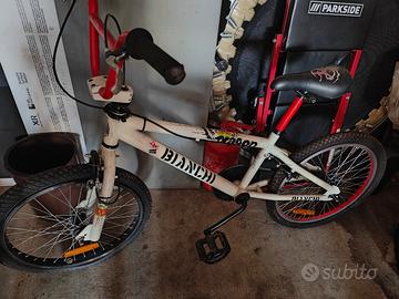 Bici Bianchi bimbo , gomme da sistemare