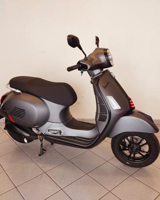 Piaggio Vespa GTS 310 Super Sport Nuovo modello 20