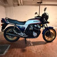 Honda bol dor 1100