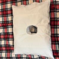 Cuscino con buco