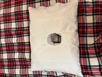 Cuscino con buco