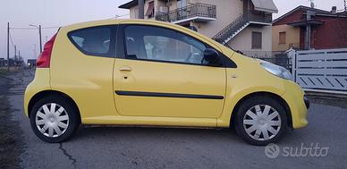 Peugeot 107 1.0 12v *DA VETRINA*