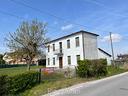 casa-singola-con-3000-mq-di-terreno