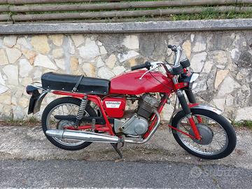 Moto Guzzi 125 Stornello